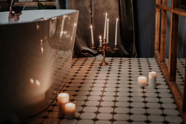 Harmonie im Badezimmer: Anwendung von Zen-Prinzipien in der Einrichtung